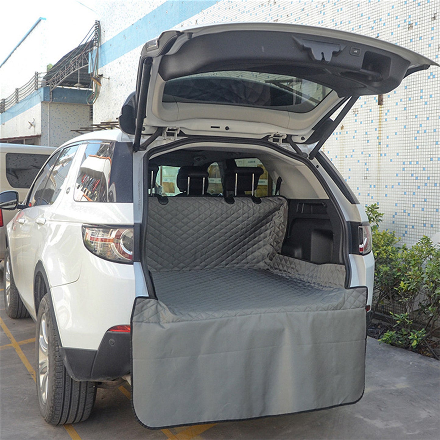 🐶🚘 Cubremaletero Impermeable para Mascotas – ¡Protege tu coche con estilo! 🐾✨