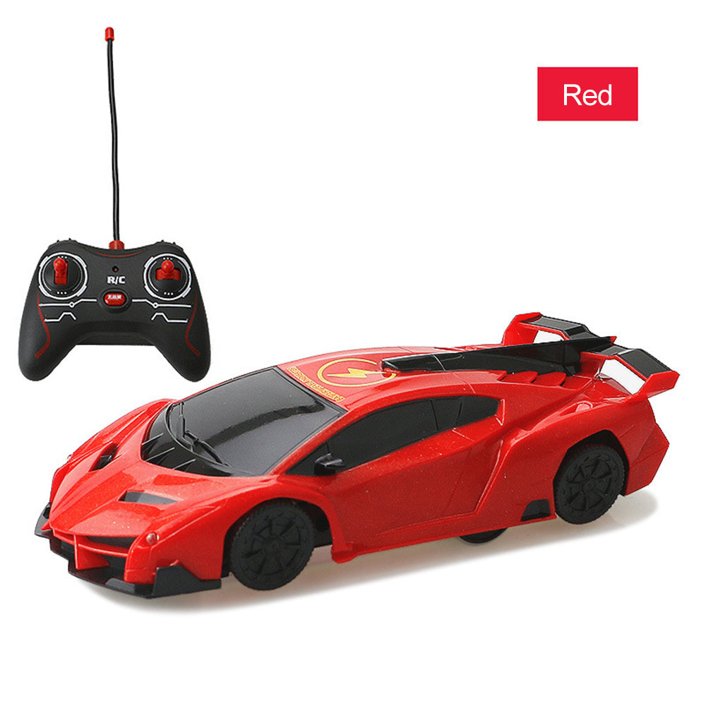 🚗🧲 Coche de Escalada por Pared con Control Remoto – Vehículo Antigravedad – Tendencia 2026 🚀