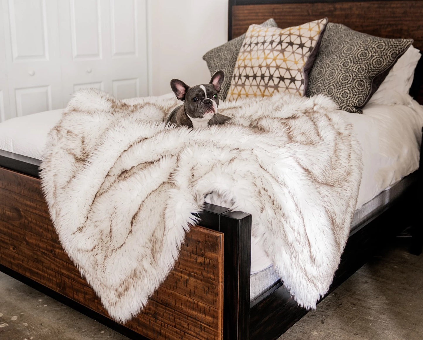 Fox Fur Waterproof Plush Dog House Plush Blanket Pet Nest