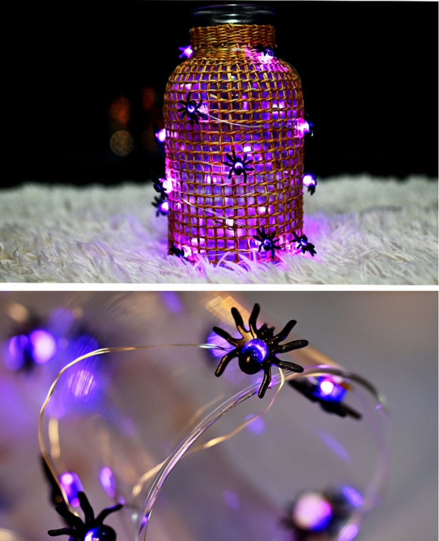 Guirnalda LED con Arañas Púrpuras – Luces Decorativas de Halloween USB o Pilas