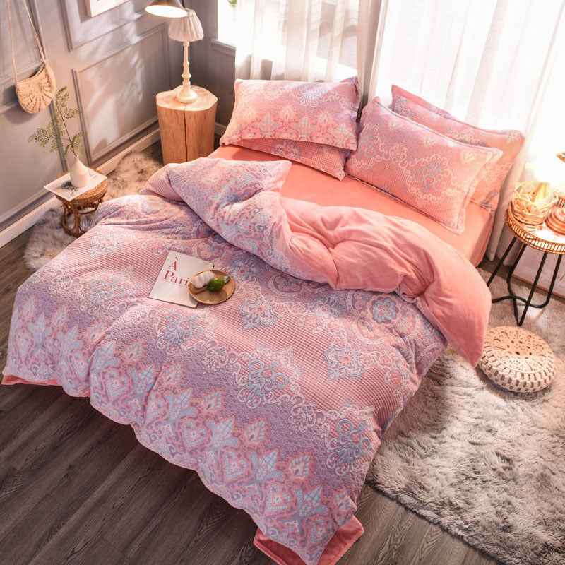 ✨ Juego de Cama Estampado de Lujo 🌺🌿 | 4 Piezas | Estilo Europeo & Americano 🛏️✨