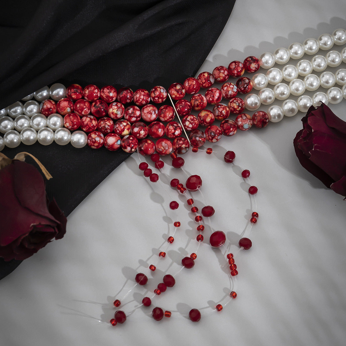 🖤💎 Collar Gótico con Perlas 2026 – Estilo Elegante y Moderno para Mujer 👑✨