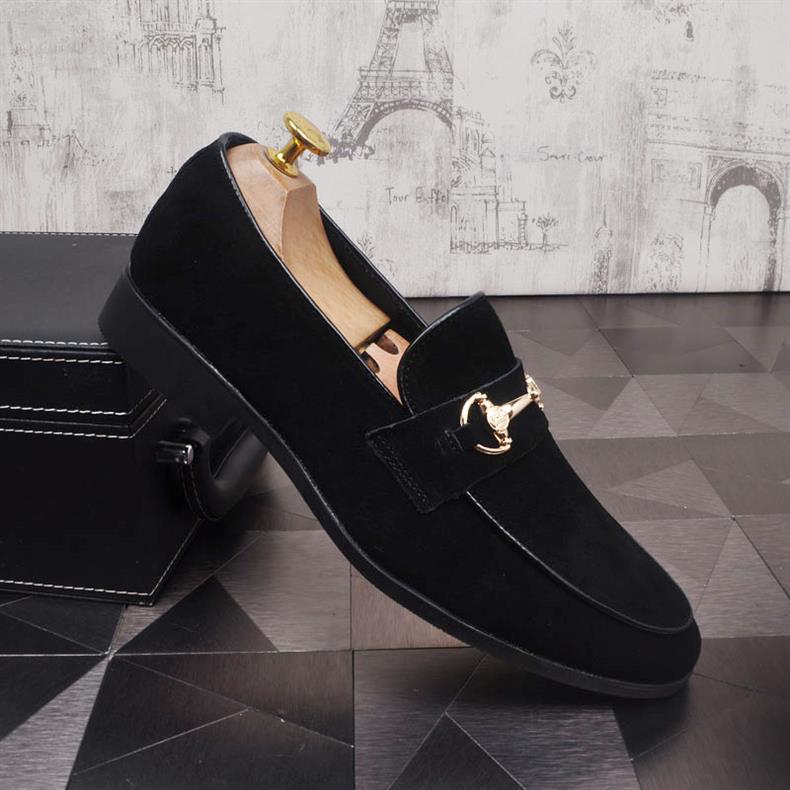 Mocasines slip-on de cuero para hombre — Estilo casual con punta cuadrada y suela plana