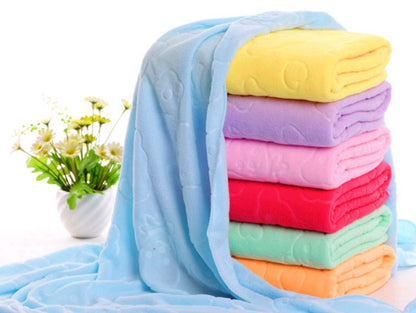 Toalla infantil de oso — Suave, absorbente y perfecta para playa o baño