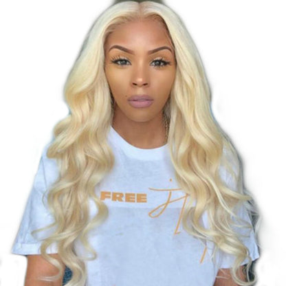 Peluca rubia con encaje frontal transparente y ondas suaves de fibra resistente al calor