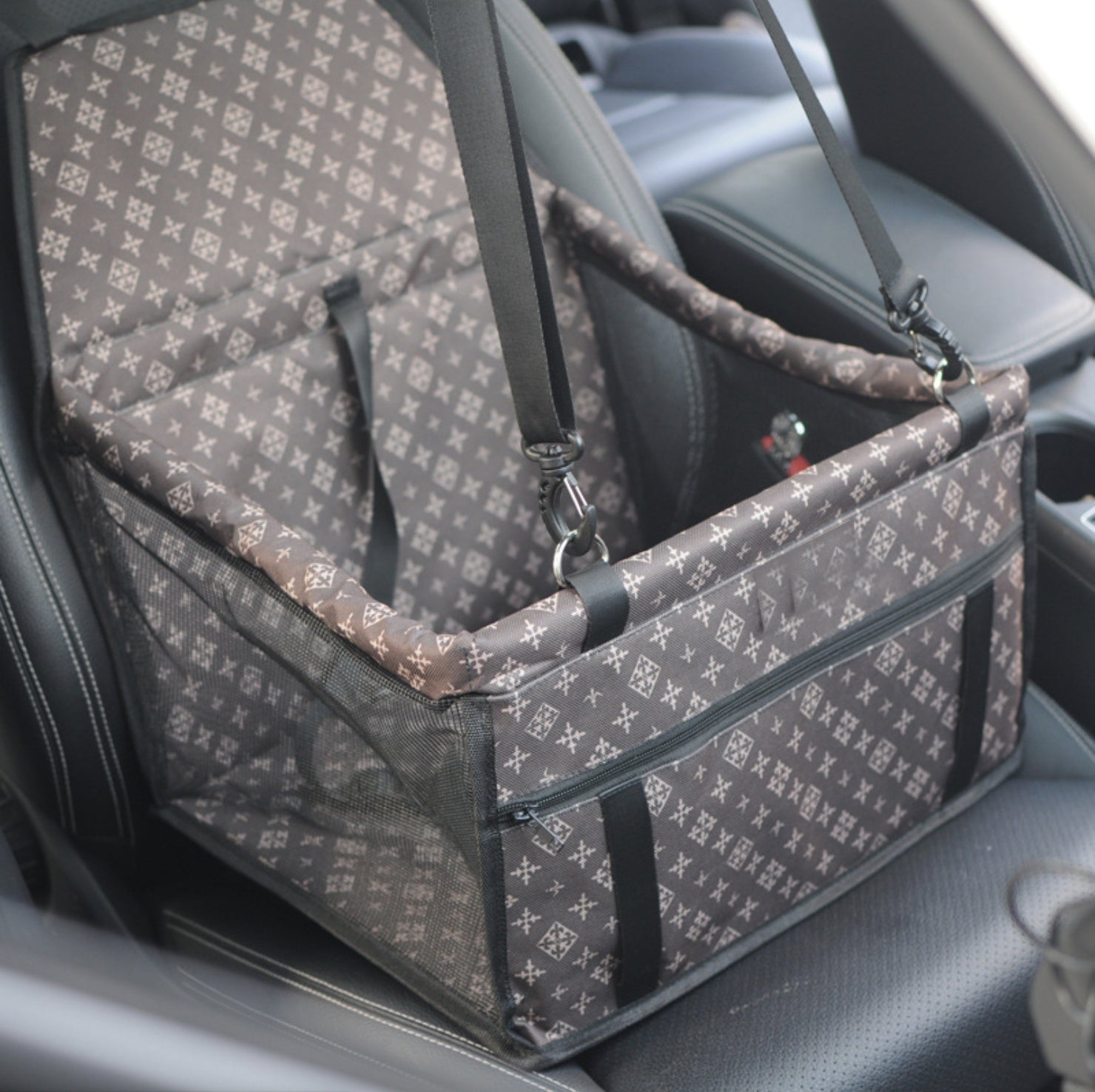 Asiento transportador impermeable para perros y gatos – Seguridad y comodidad para viajes largos
