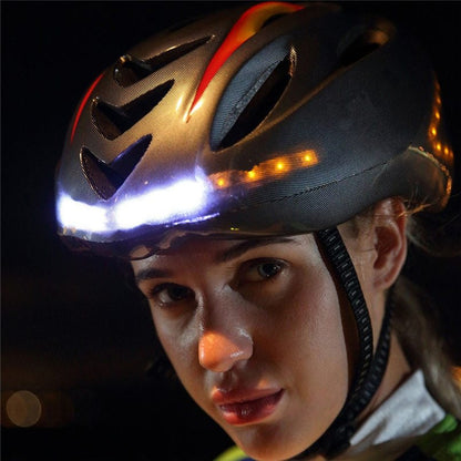 Casco inteligente con luz LED para ciclismo – seguridad total y estilo moderno