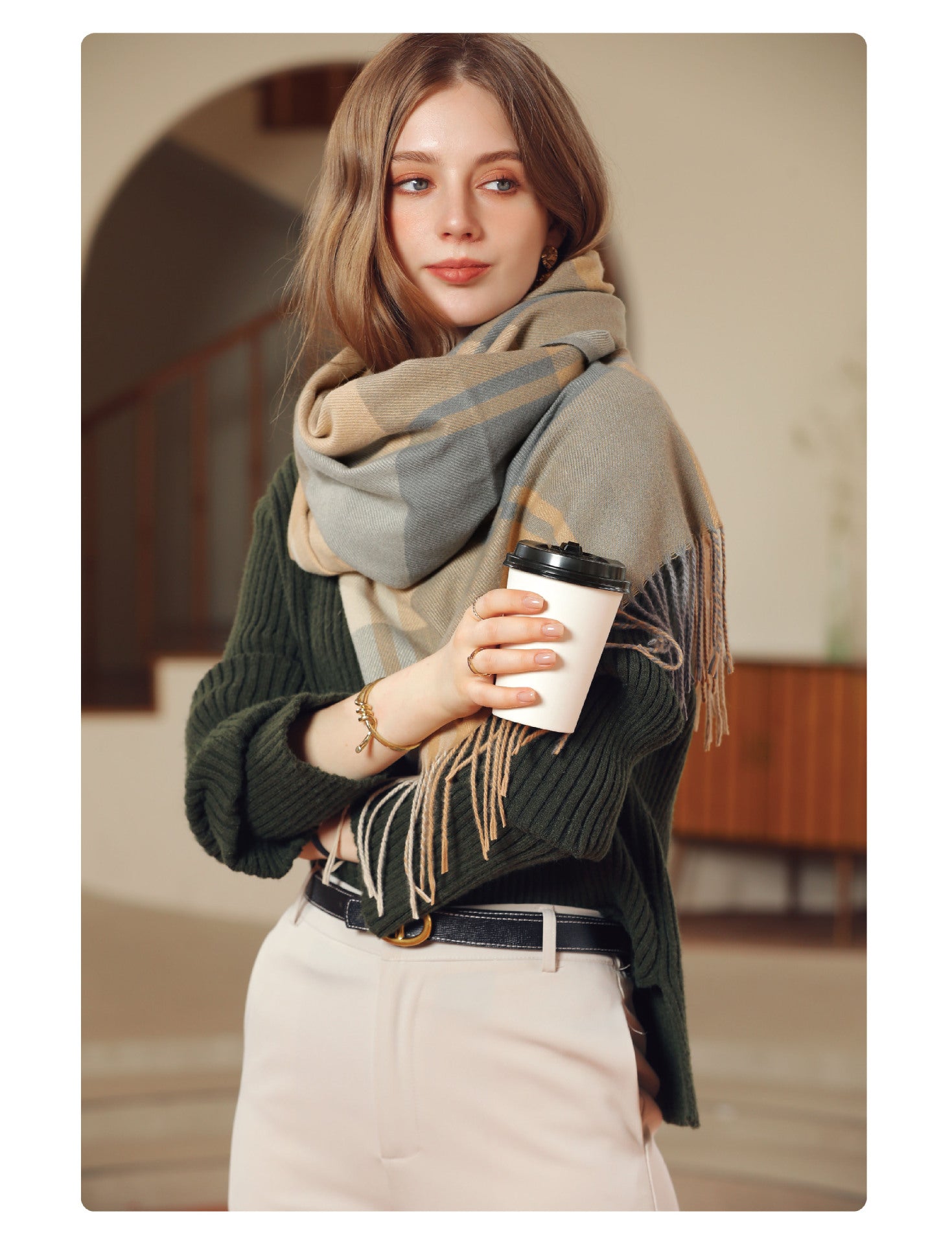 Bufanda de invierno para mujer de imitación cashmere con textura gruesa, diseño largo con flecos y tejido suave para mantener el calor.