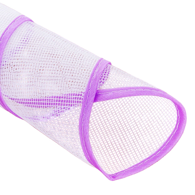 Malla protectora resistente al calor para planchar prendas delicadas sin quemaduras ni marcas.