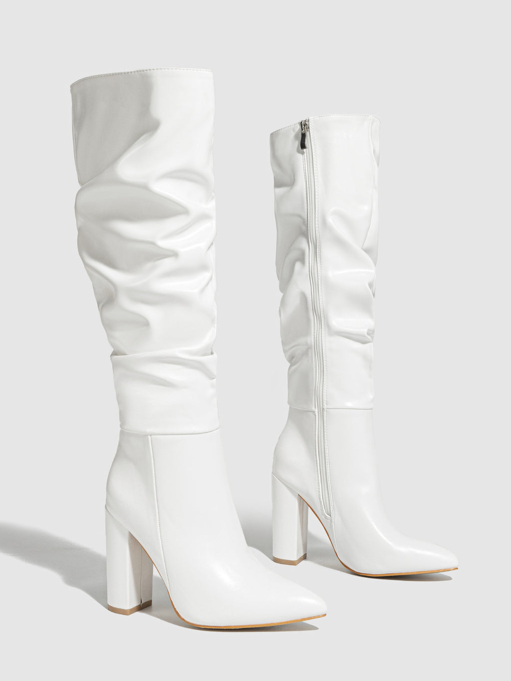 Botas de Tacón Alto con Punta Fina – Elegantes y Cálidas para Mujer