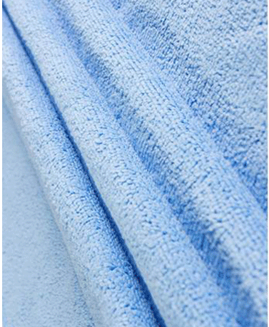 Toalla de playa estilo vestido — Suave, ligera y con diseño elegante