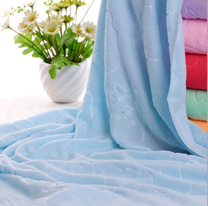 Toalla infantil de oso — Suave, absorbente y perfecta para playa o baño