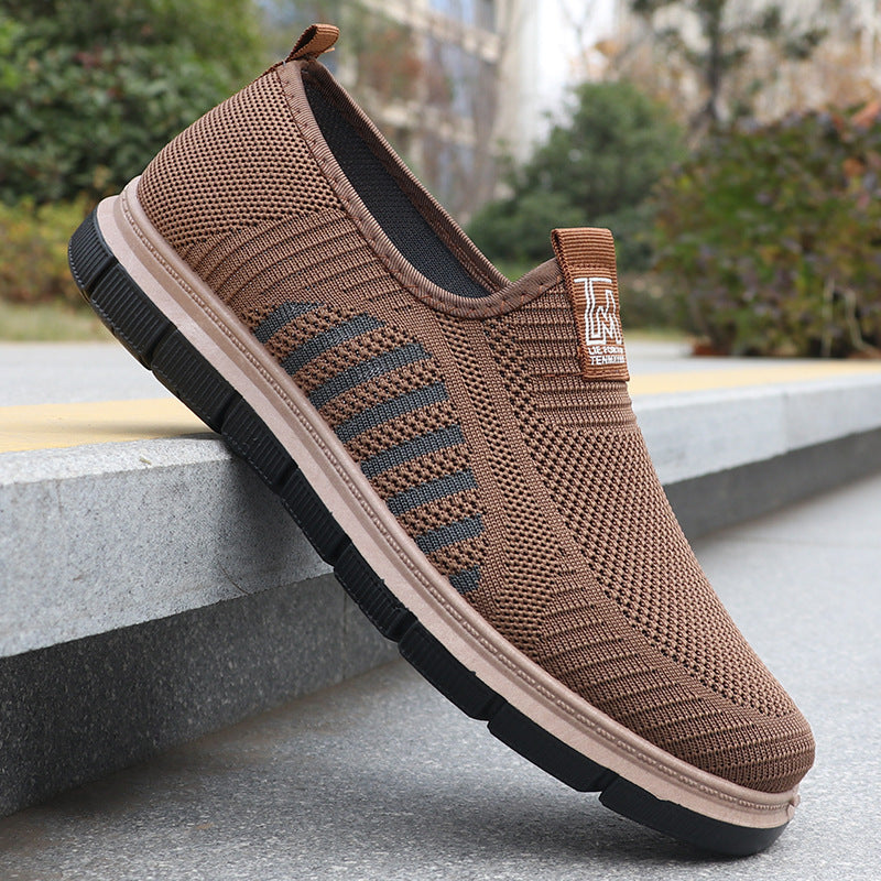 Zapatillas slip-on para hombre — Diseño casual con suela blanda y punta redonda