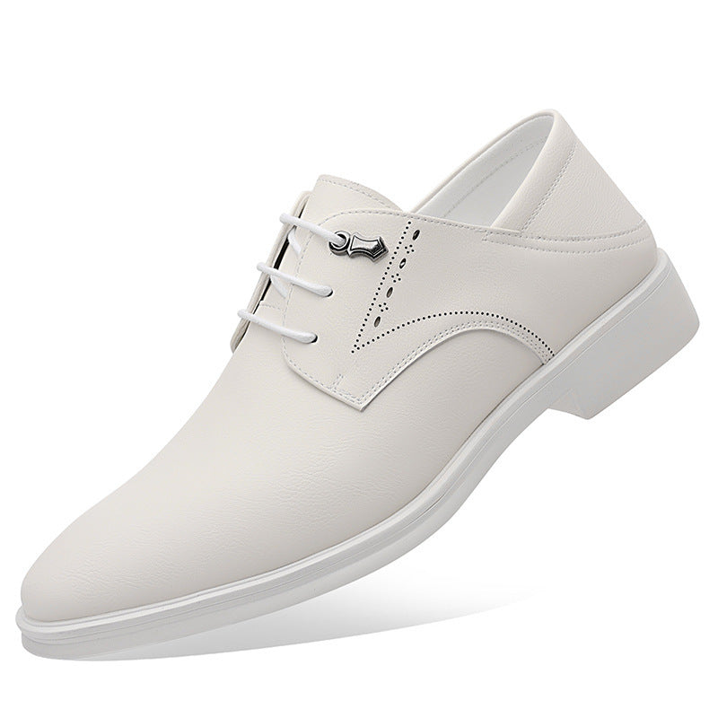 Zapatos de vestir para hombre — Estilo británico en piel suave con punta afilada