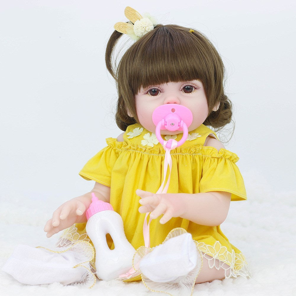 Muñeca Realista para Niños 46 cm / 53 cm – Con Función de Beber y Orinar