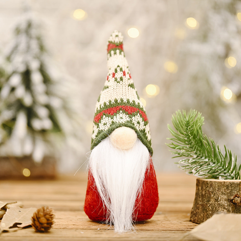 Muñeco decorativo navideño forestal de tejido no tejido con gorro de copos de nieve y tamaño compacto para interiores
