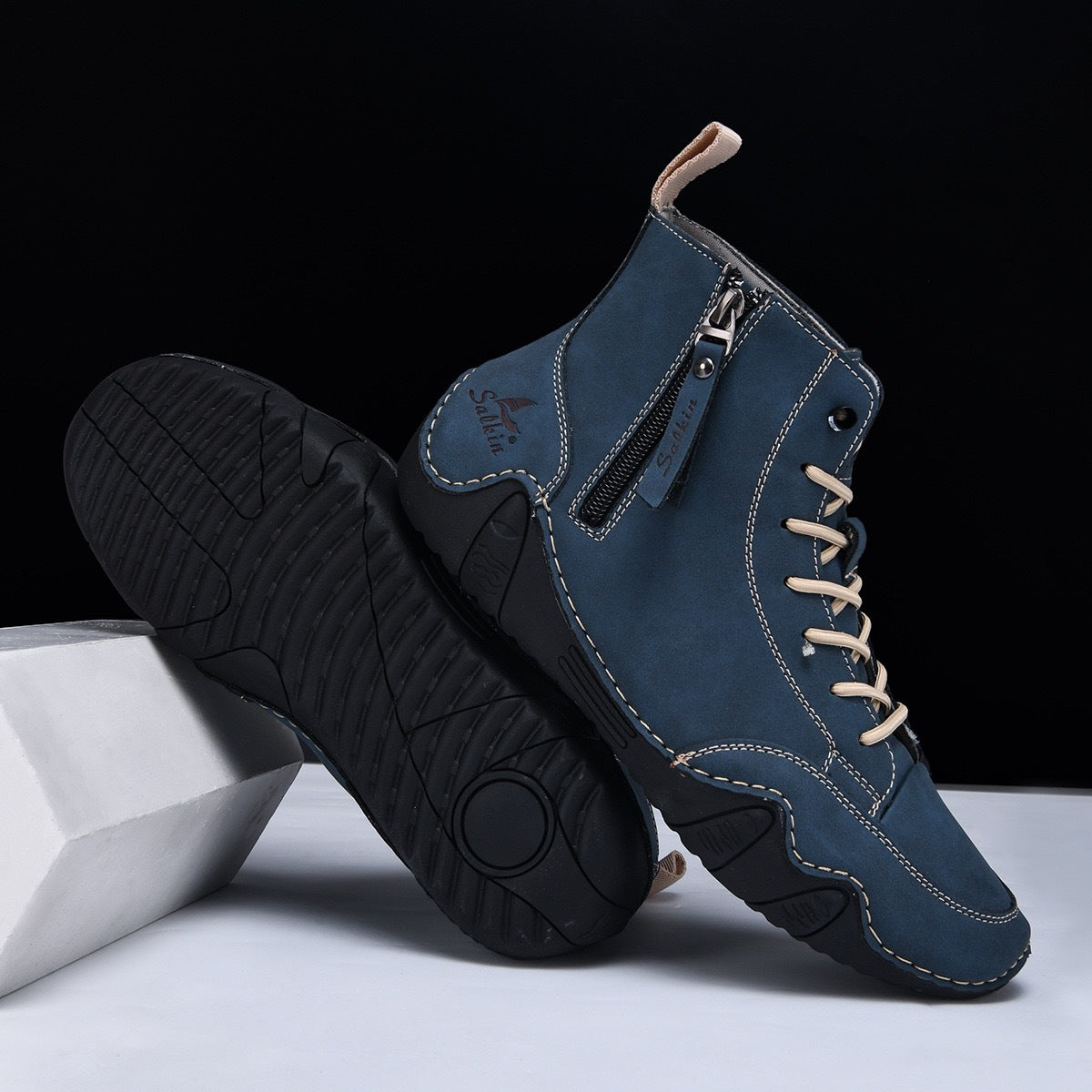 Botines altos de hombre en piel sintética — Estilo Martin artesanal con cremallera lateral