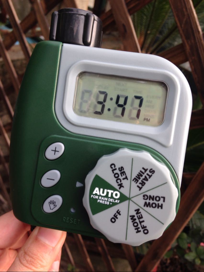 Controlador de riego automático con pantalla LCD – Programador inteligente para jardín