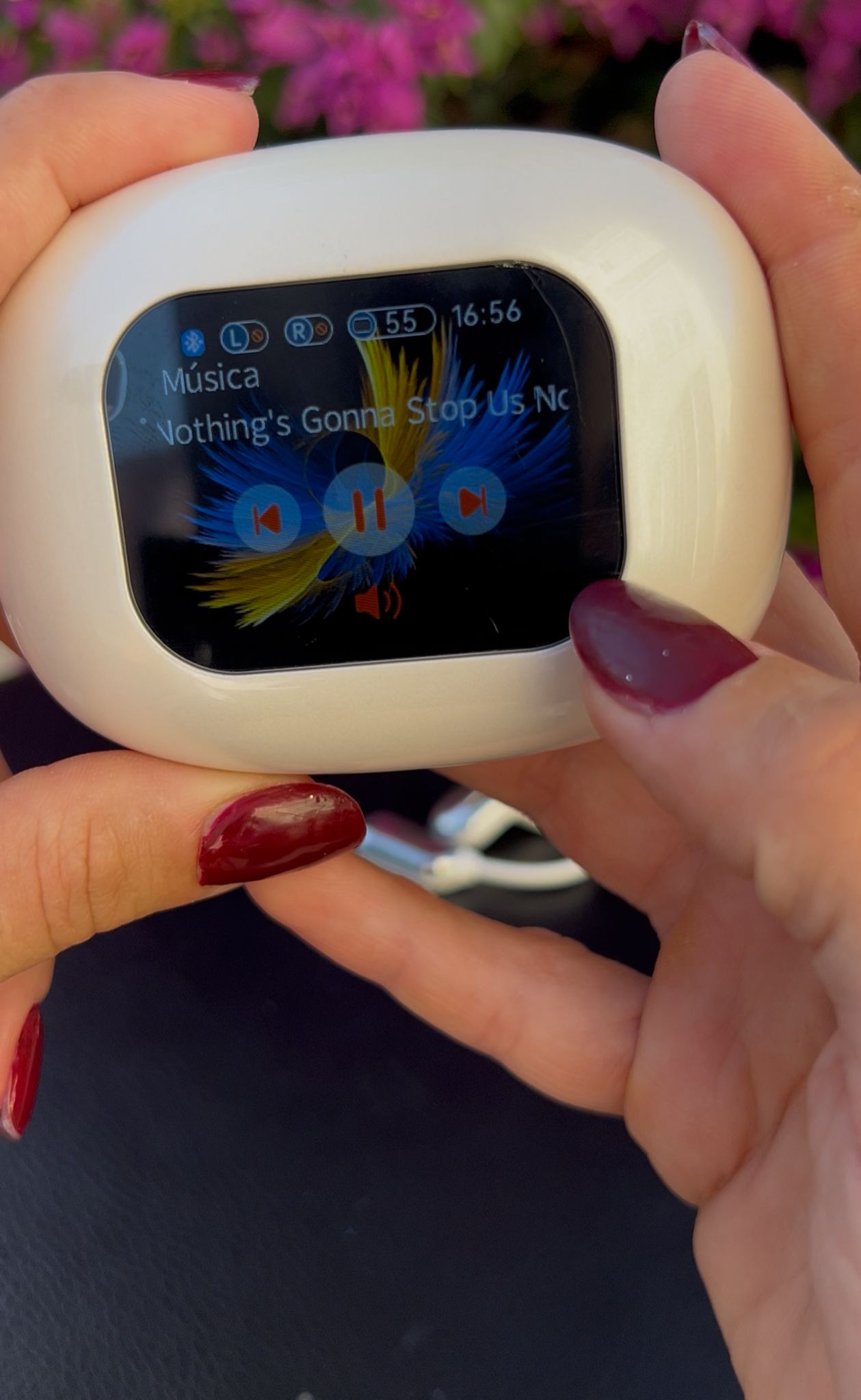 Auriculares deportivos inalámbricos con pantalla táctil a color, diseño ergonómico de gancho, sonido HIFI 360 grados, transmisión direccional y estuche de carga con pantalla LED.