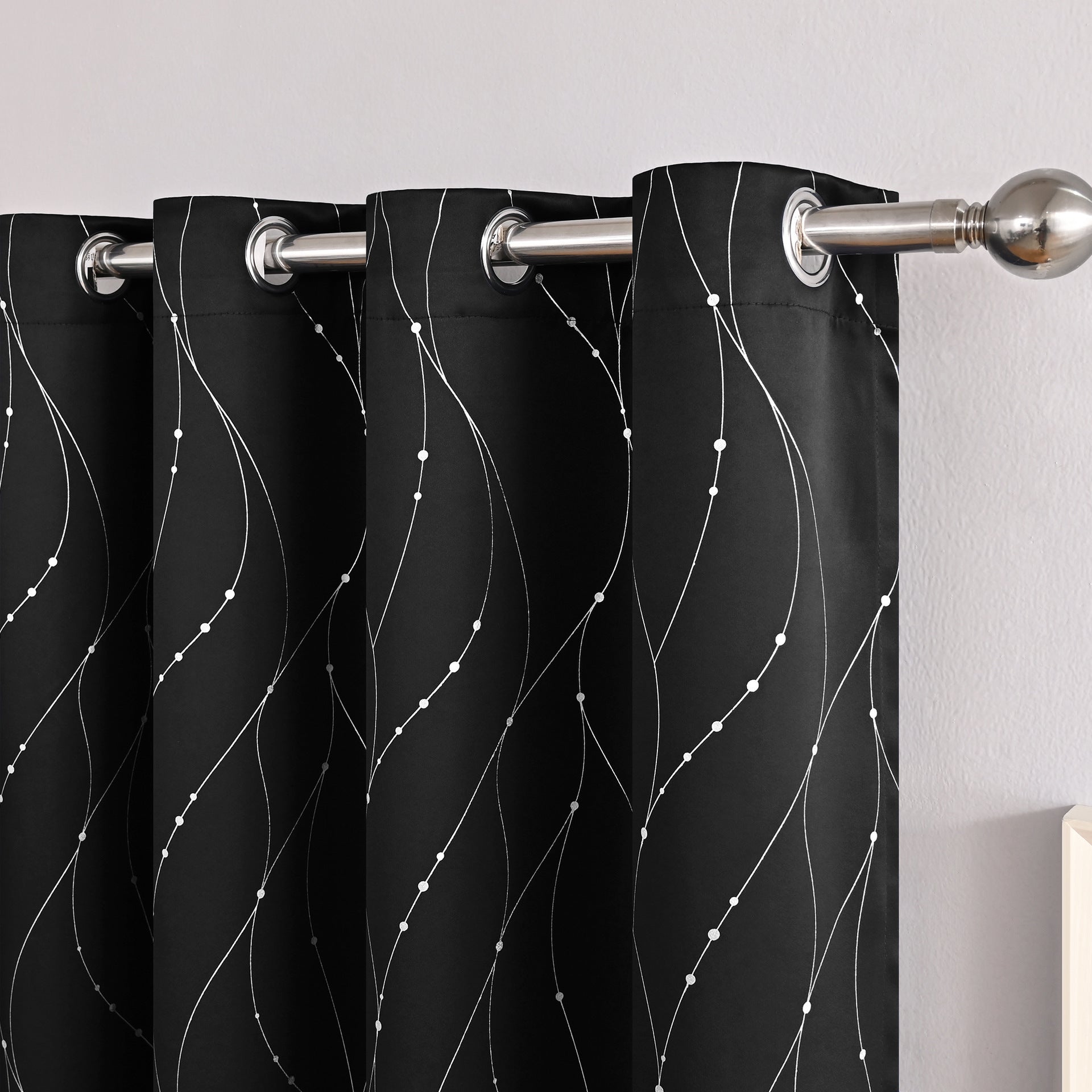 Cortinas Opacas Modernas Minimalistas – Diseño Elegante y Bloqueo de Luz Eficaz