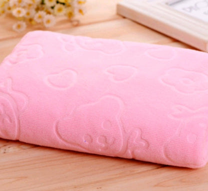 Toalla infantil de oso — Suave, absorbente y perfecta para playa o baño