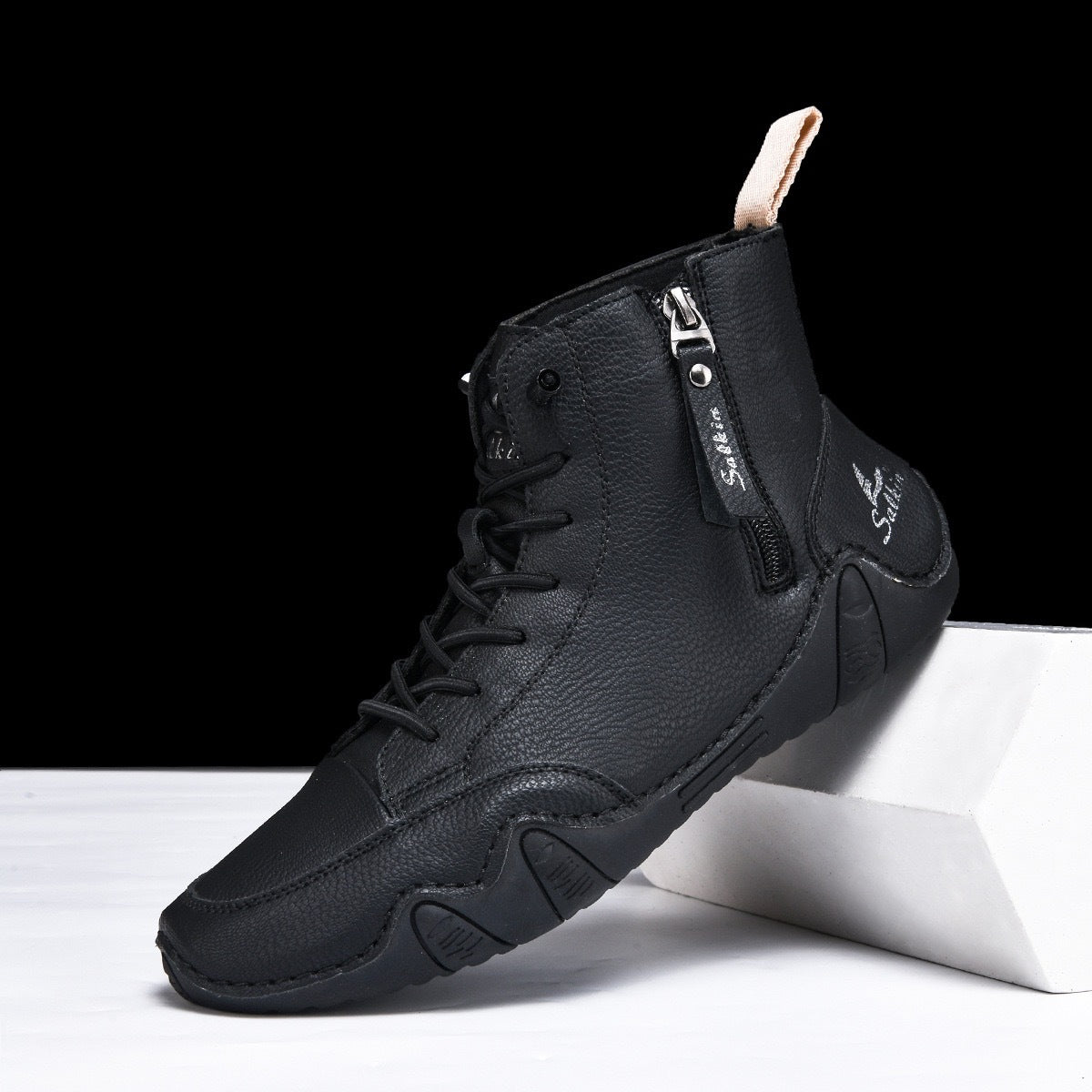 Botines altos de hombre en piel sintética — Estilo Martin artesanal con cremallera lateral