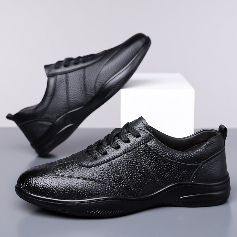 Zapatos casuales de hombre — Estilo coreano en cuero de primera capa con perforaciones modernas