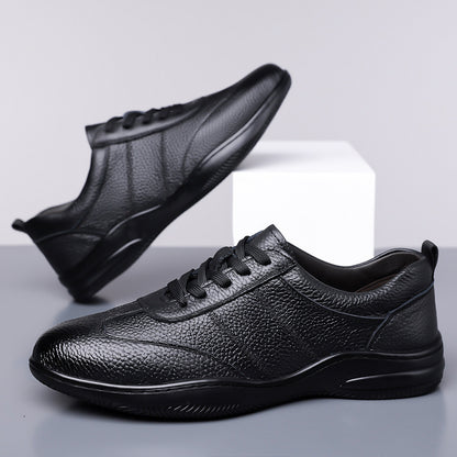 Zapatos casuales de hombre — Estilo coreano en cuero de primera capa con perforaciones modernas