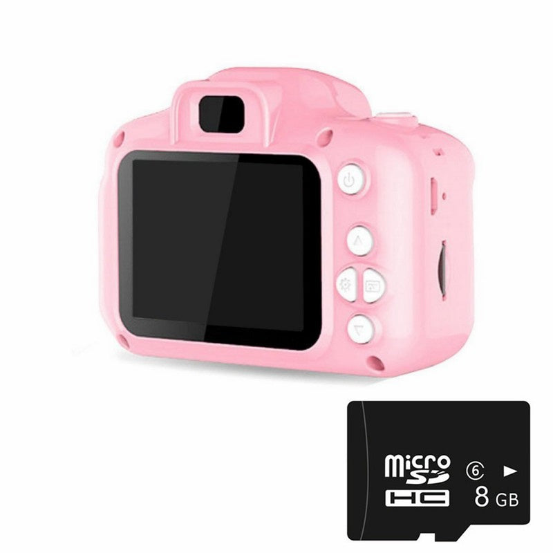 Cámara digital infantil impermeable con pantalla LCD de 2.3 pulgadas, 800 W píxeles y diseño resistente a golpes para fotos y vídeos.