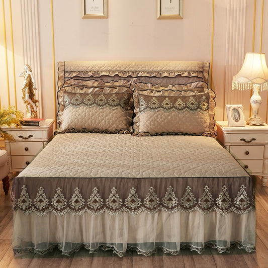 🛏️🌸 Falda de Cama Acolchada con Encaje – Elegancia y Confort para tu Dormitorio ✨