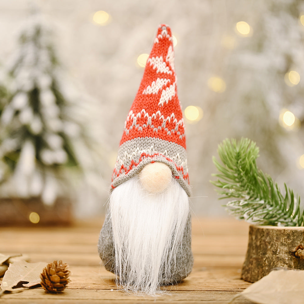 Muñeco decorativo navideño forestal de tejido no tejido con gorro de copos de nieve y tamaño compacto para interiores