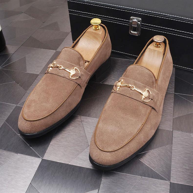 Mocasines slip-on de cuero para hombre — Estilo casual con punta cuadrada y suela plana