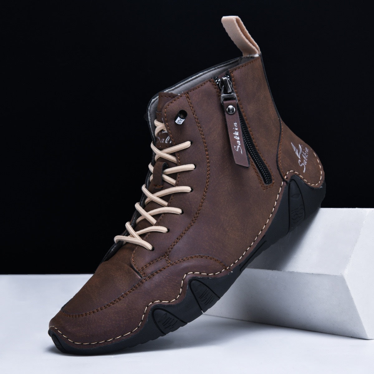 Botines altos de hombre en piel sintética — Estilo Martin artesanal con cremallera lateral
