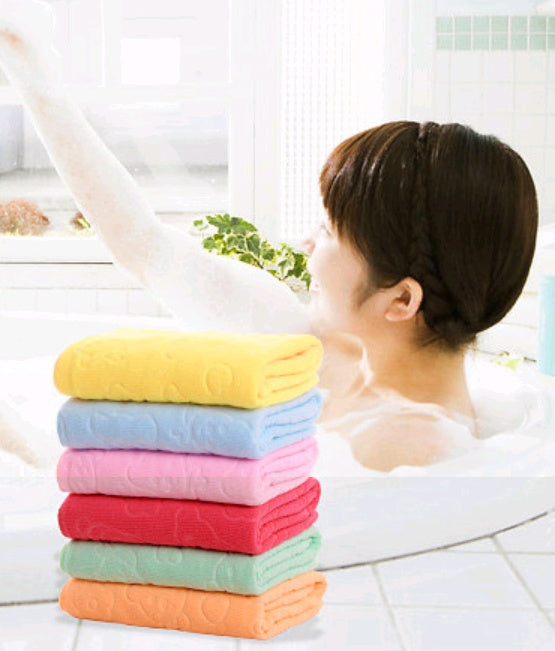 Toalla infantil de oso — Suave, absorbente y perfecta para playa o baño