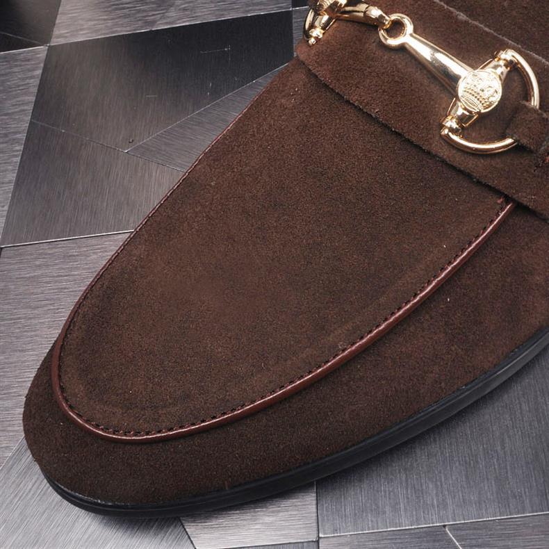 Mocasines slip-on de cuero para hombre — Estilo casual con punta cuadrada y suela plana