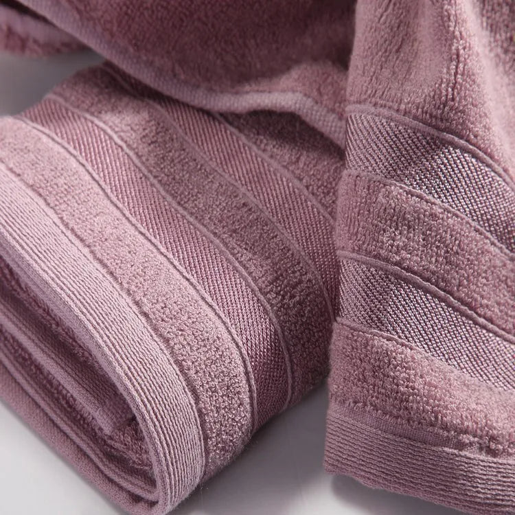 Set de Toallas de Bambú y Algodón – Alta Absorción y Suavidad Natural