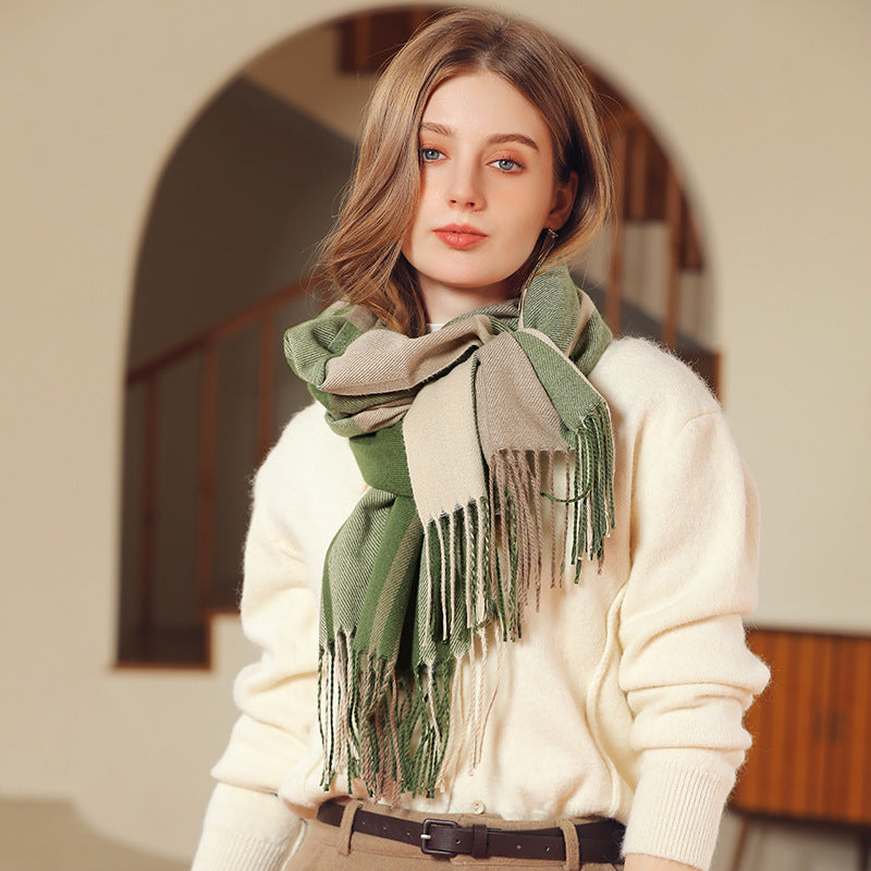 Bufanda de invierno para mujer de imitación cashmere con textura gruesa, diseño largo con flecos y tejido suave para mantener el calor.