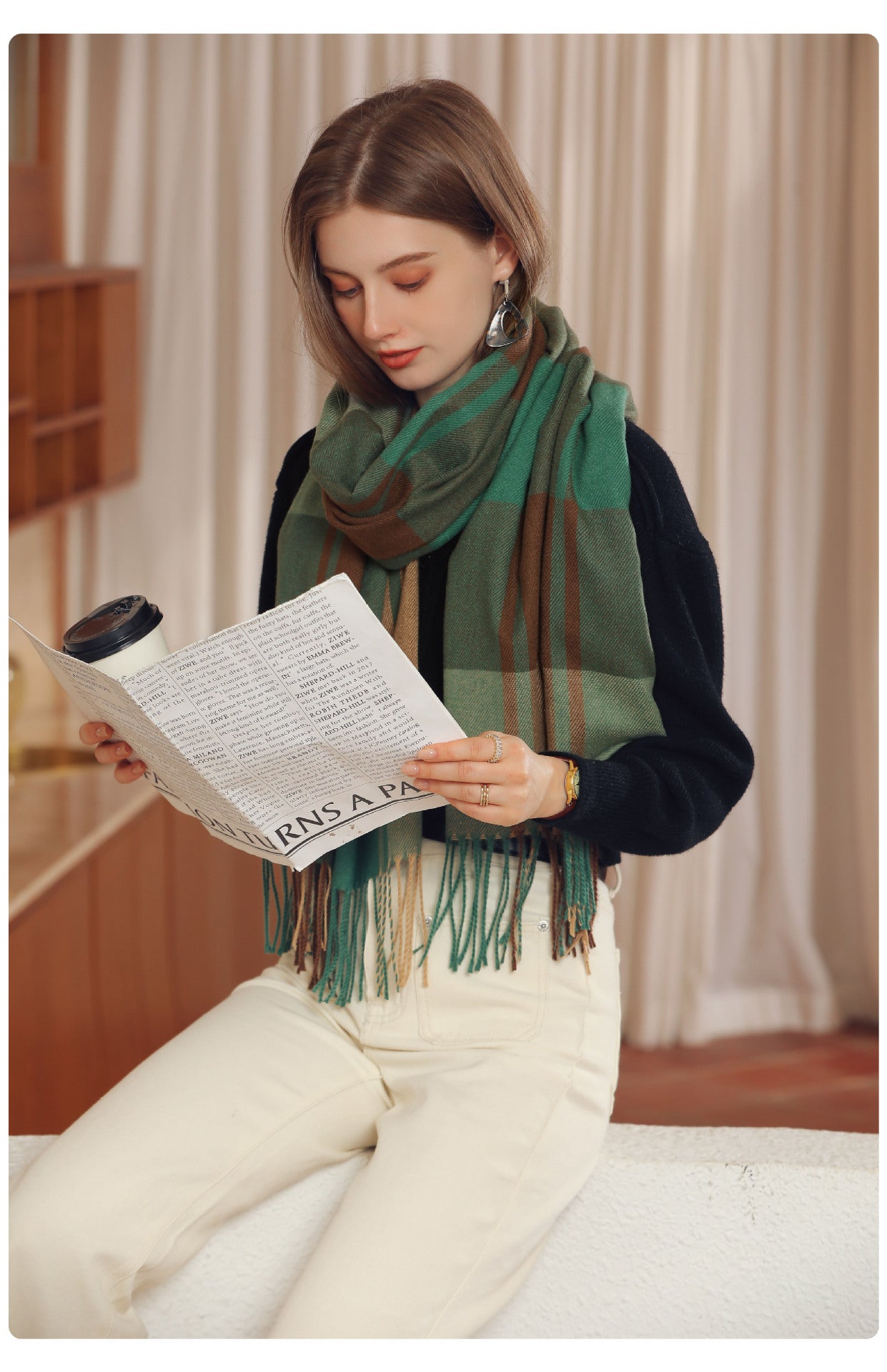 Bufanda de invierno para mujer de imitación cashmere con textura gruesa, diseño largo con flecos y tejido suave para mantener el calor.