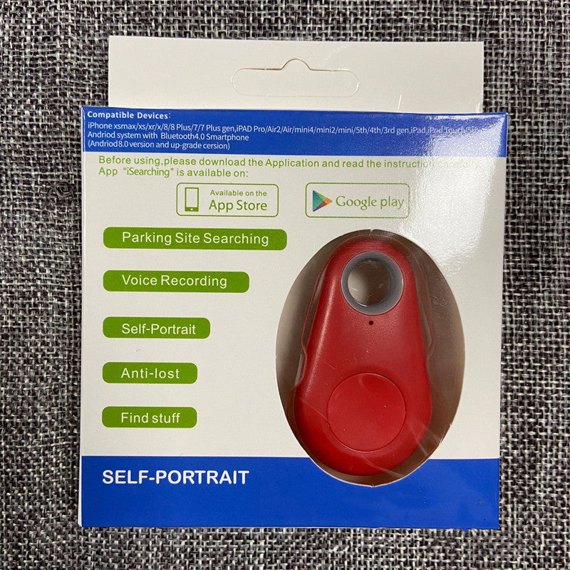 Localizador inteligente Bluetooth antipérdida en plástico ABS, compacto y ligero, color negro, visto en primer plano.