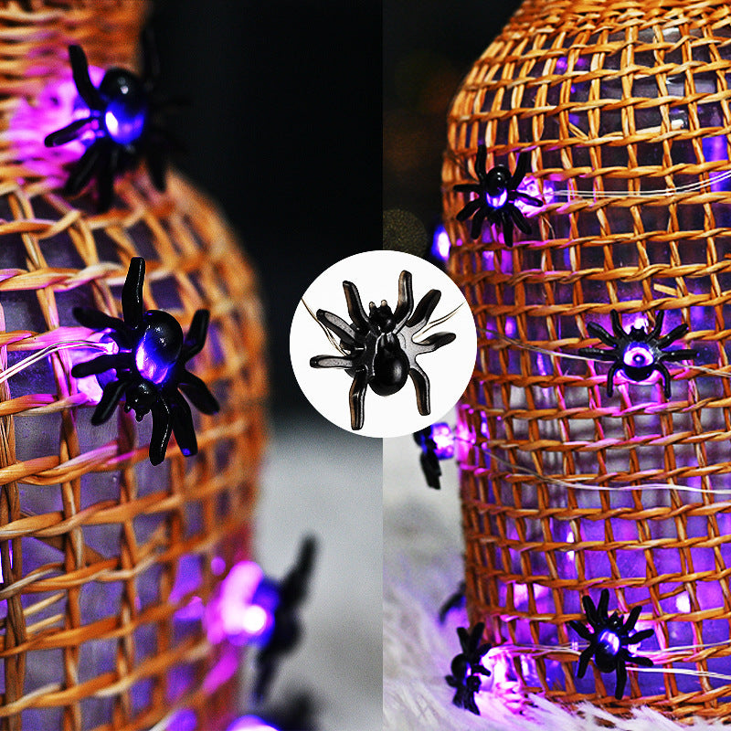 Guirnalda LED con Arañas Púrpuras – Luces Decorativas de Halloween USB o Pilas