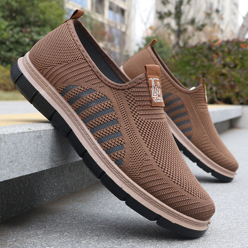 Zapatillas slip-on para hombre — Diseño casual con suela blanda y punta redonda