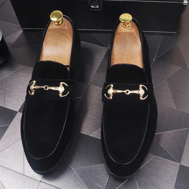 Mocasines slip-on de cuero para hombre — Estilo casual con punta cuadrada y suela plana