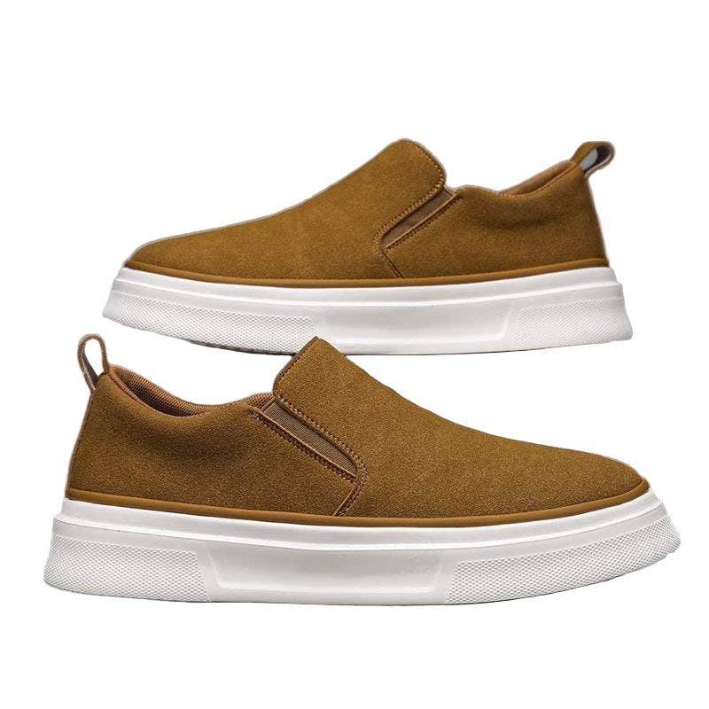 Zapatos casuales slip-on para hombre — Cuero vacuno transpirable y diseño ligero