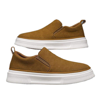 Zapatos casuales slip-on para hombre — Cuero vacuno transpirable y diseño ligero