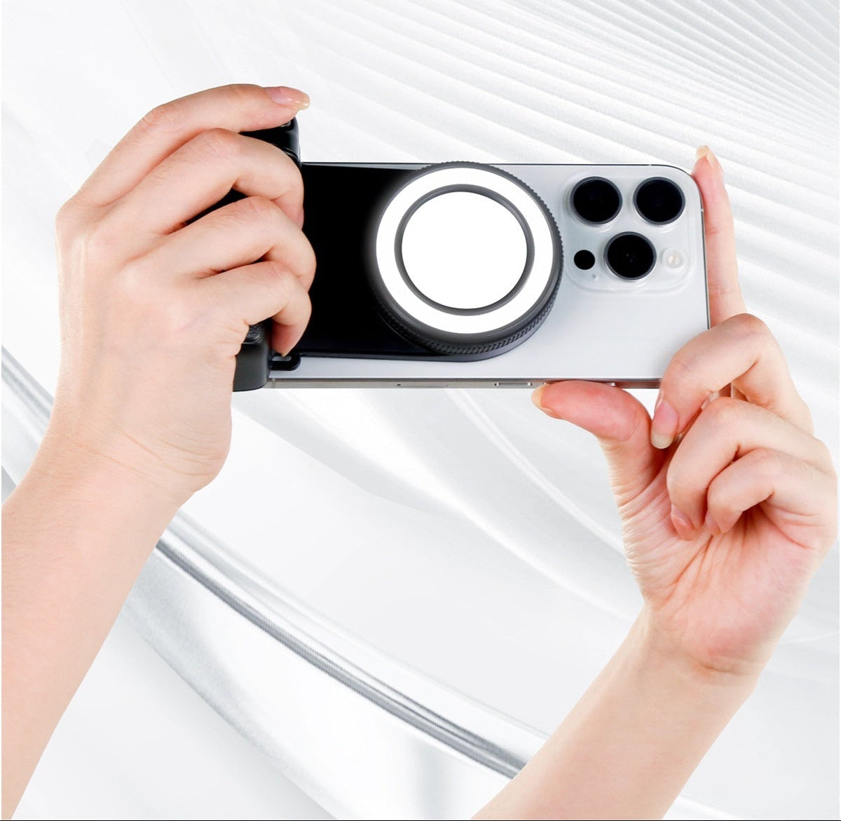 Luz de Relleno Portátil con Bluetooth para Móvil y Conexión Magnética