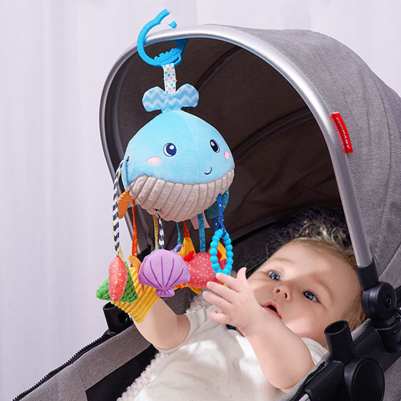 Juguete Colgante para Bebés “Chouchoule” – Móvil Sensorial de Tela