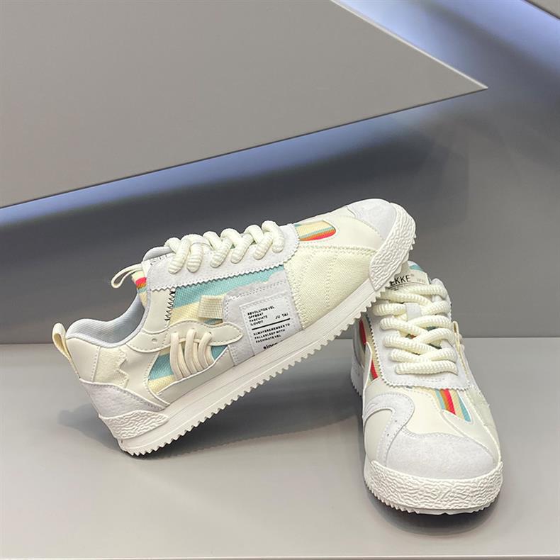 Zapatillas casuales unisex — Diseño transpirable con costuras visibles y suela blanda