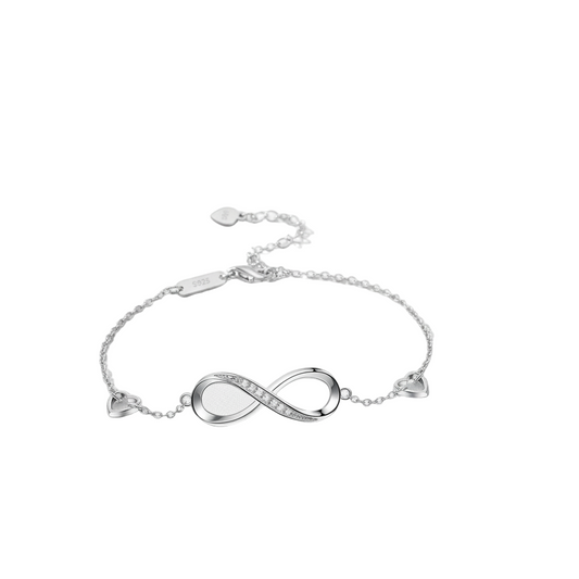 Pulsera de plata 925 con símbolo infinito e incrustaciones de circonitas, diseño minimalista con cadena ajustable y cierre seguro, joya elegante ideal para uso diario.