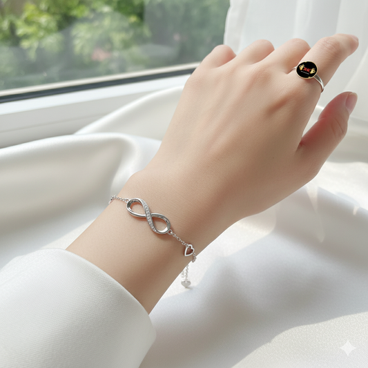 ♾️ Pulsera Infinito de Plata 925 con Circonitas – Elegancia y Amor Eterno 💖