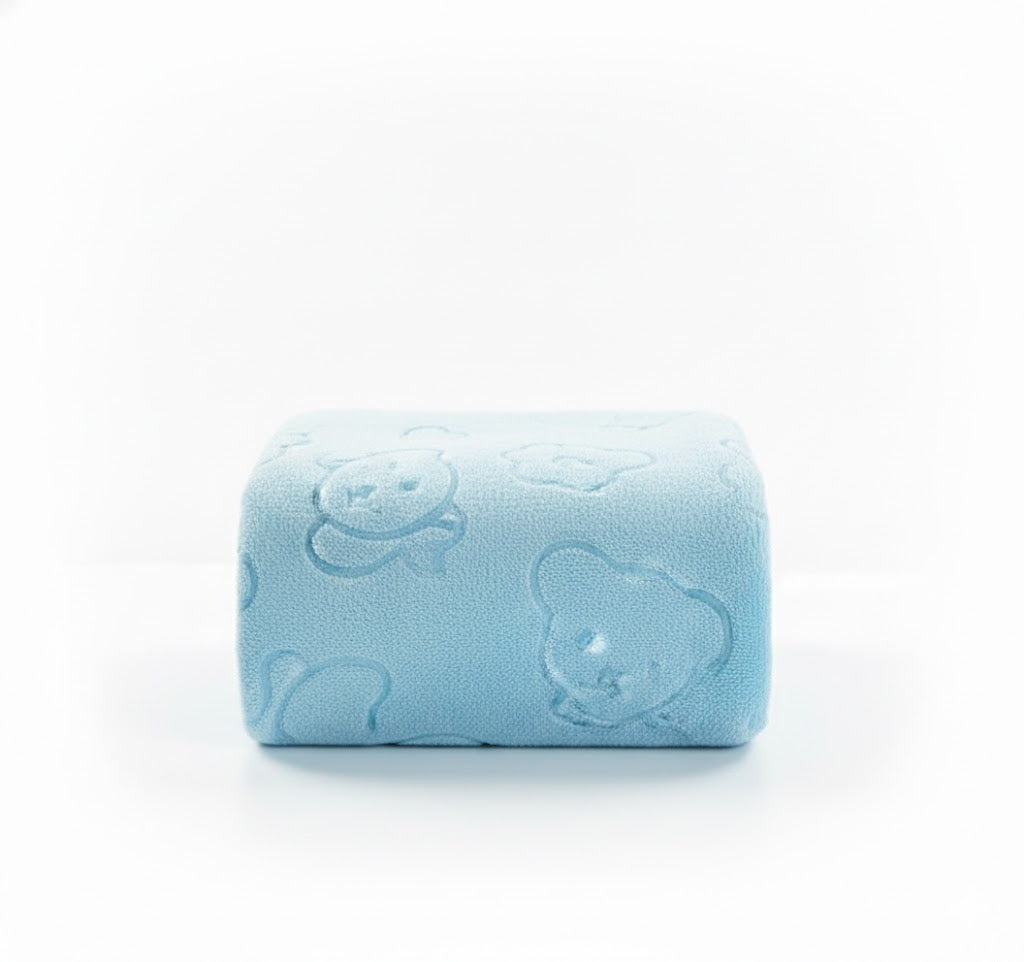 Toalla infantil de oso — Suave, absorbente y perfecta para playa o baño